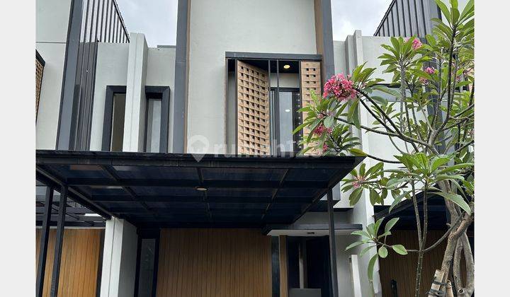 Rumah brand new 2lt + attic 5x15 75m 4+1KT cluster Mahakam JGC jakarta garden city 1