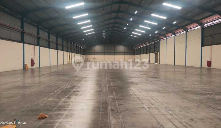 Ready-to-use warehouse, area 30x150 5027m, Cilincing, North Jakarta Ready-to-use warehouse, area 30x150 5027m, Cilincing, North Jakarta