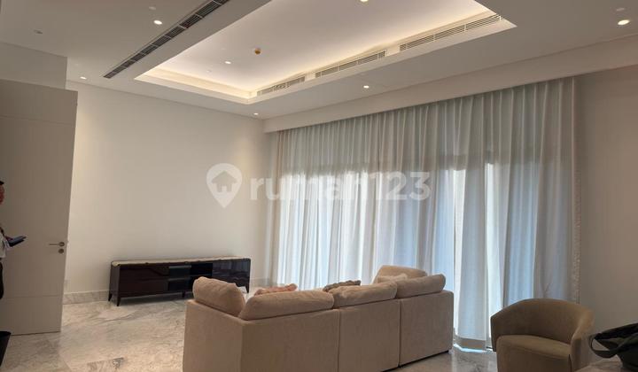 Le Parc Apartment size 281m² 4BR MH Thamrin Central Jakarta