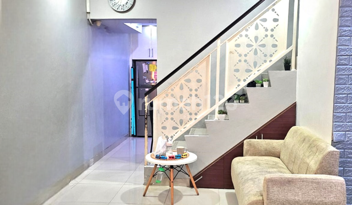 Rumah 2lt 6x15 90m type 4KT Cluster Yarra JGC Jakarta Garden City  2