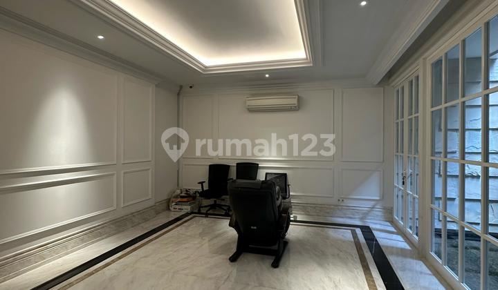 Rumah Mewah 3lt luas 540m type 4KT Mega Kuningan Jakarta Selatan 2