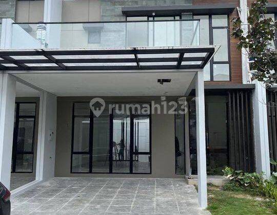 DISEWAKAN RUMAH PERMATA HIJAU RESIDENCE PIK 8X20 MURAH 1