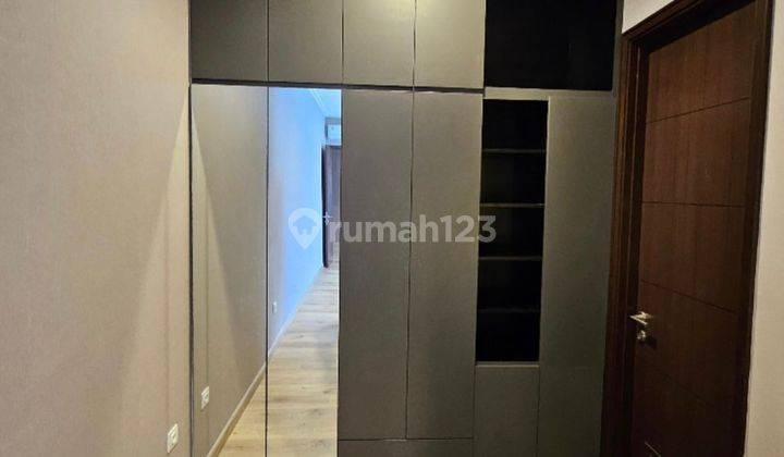 Turun Harga Jual Rumah Golf Island Pik 10x15 Furnish Desain Modern 2