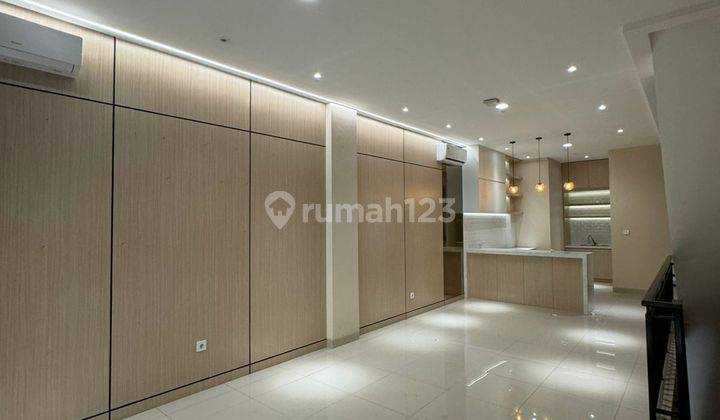 Disewakan Murah Ruko Golf Island Boulevard 3lt Furnished 2