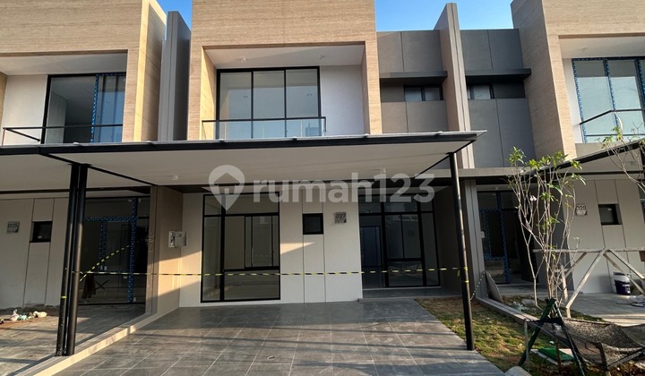 Disewa Rumah Villa Pasir Putih Uk8x20 Pik2 Disewa Rumah Villa Pasir Putih Uk8x20 Pik2