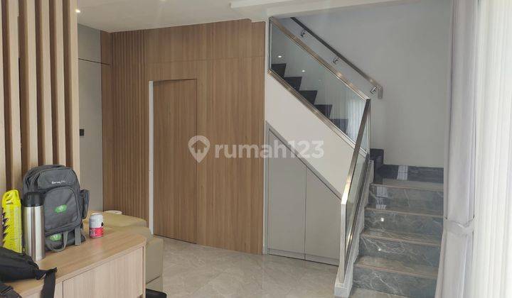 Dijual Rumah Milenial Pik2 6x15 Hoek Full Renov Furnish Lengkap 2