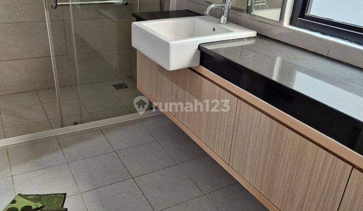 Disewakan Rumah Pik2 Milenial Uk 8x12,5 Furnish Siap Huni  2