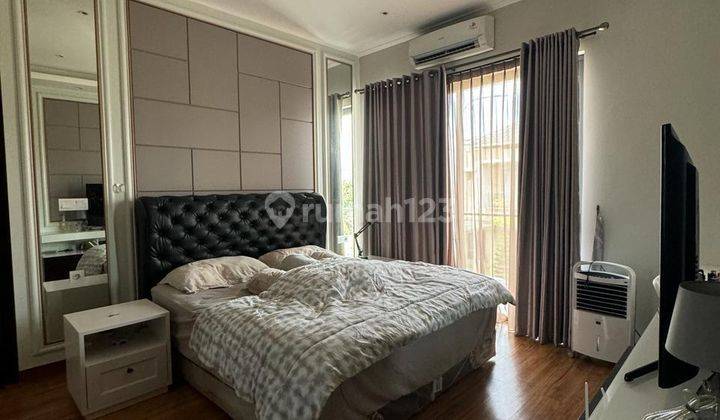 Dijual Rumah Mewah Golf Island 8x15 Full Furnish Interior  1