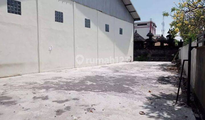GUDANG  BESAR DEKAT BANDARA DAN PELABUHAN BENOA 7