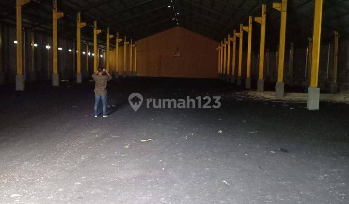 GUDANG BESAR DI BY PASS IDA BAGUS MANTRA GIANYAR 8