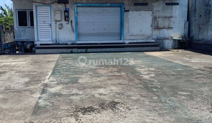Tanah plus bangunan di jalan utama Mahendradata  3