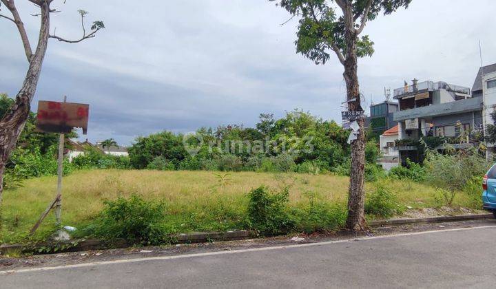 Premium land near the beach in the Canggu tourism zone 1