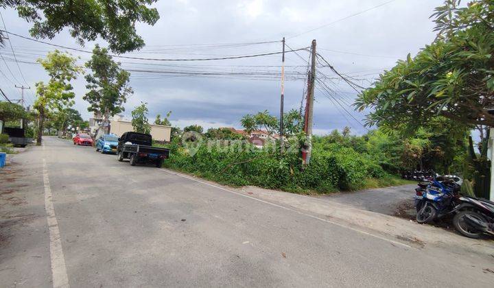 Premium land near the beach in the Canggu tourism zone 2