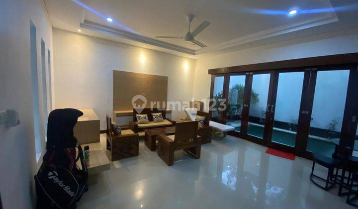 Rumah modern minimalis di Renon dekat akses ke Sanur 1