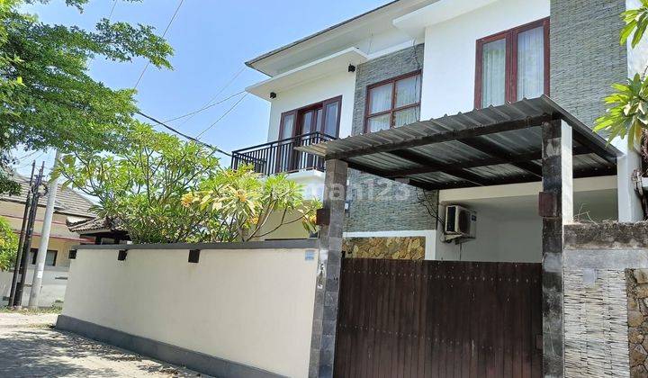 Rumah modern minimalis di Renon dekat ke Sanur 1