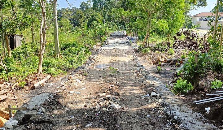 Tanah sangat dekat pantai Mertasari Sanur