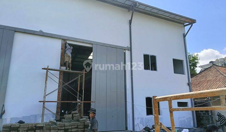 Warehouse and Office in Muding near West Gatot Subroto 2