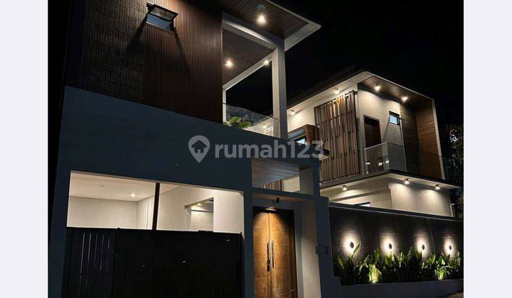 Rumah modern luxury di Gatsu barat dekat ke Canggu 2