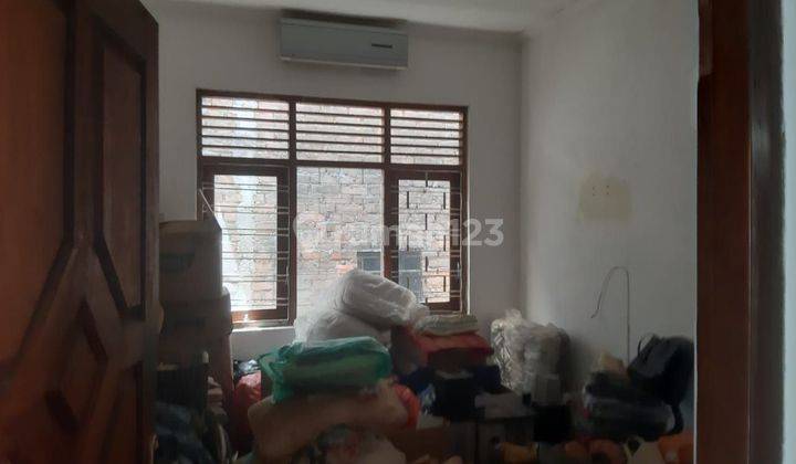 Rumah Sederhana 1 Lantai Di Laksamana Renon 2