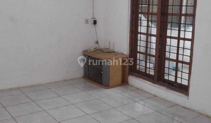 Di Sewa Rumah Strategis Jakarta Barat 1