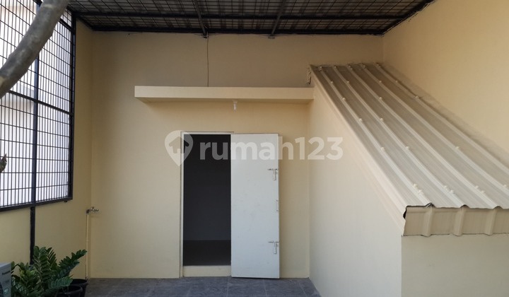 Dijual Cepat Rukan Sedayu Square Jakarta Barat Hadap ke Arah Jalan Dijual Cepat Rukan Sedayu Square Jakarta Barat Hadap ke Arah Jalan