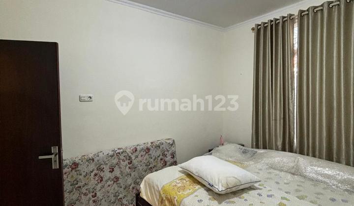 Dijual Rumah Bagus Siap Huni di Taman Ratu Jakarta Barat. Luas 6X15m