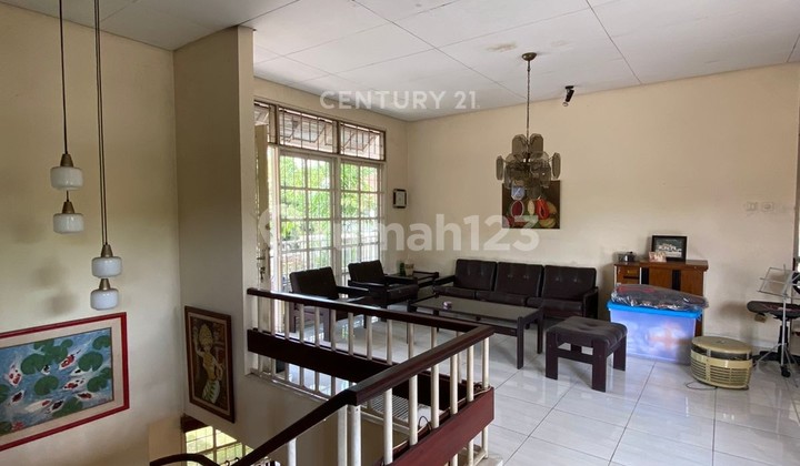 Dijual Rumah Luas Dengan Halaman Depan Belakang Siap Huni 8389 Oc 2