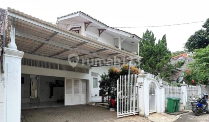 Rumah Besar dan Bagus Mewah di Jakarta Selatan - PR 10150
