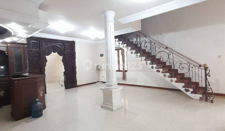 Rumah Semi Furnish di Sektor 9 Bintaro Jaya (5 M) 11253 oc 1