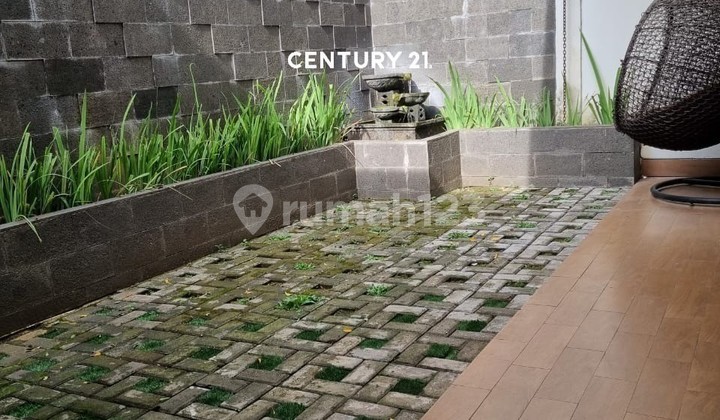 Rumah 3 Lantai di Sektor 9 Bintaro Gb 14537