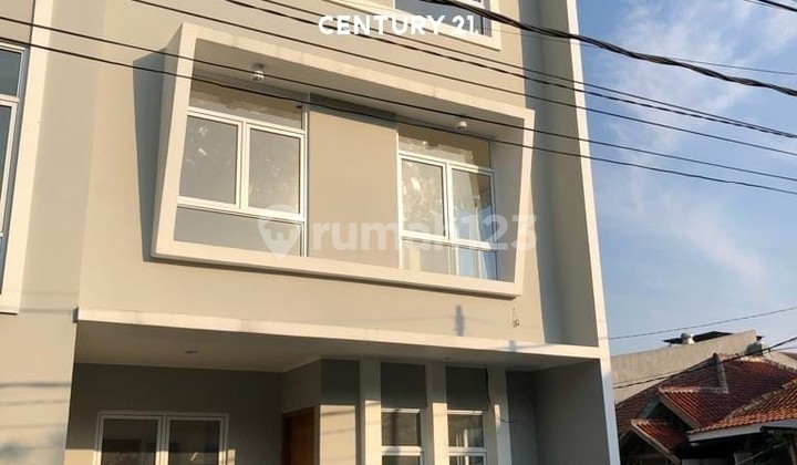 Dijual Rumah Siap Huni di Kalibata Selatan Jaksel Bs 15561 Dijual Rumah Siap Huni di Kalibata Selatan Jaksel Bs 15561