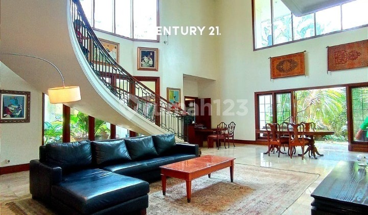 Rumah Luas dan Strategis di Sektor 3 Bintaro Cw 14425