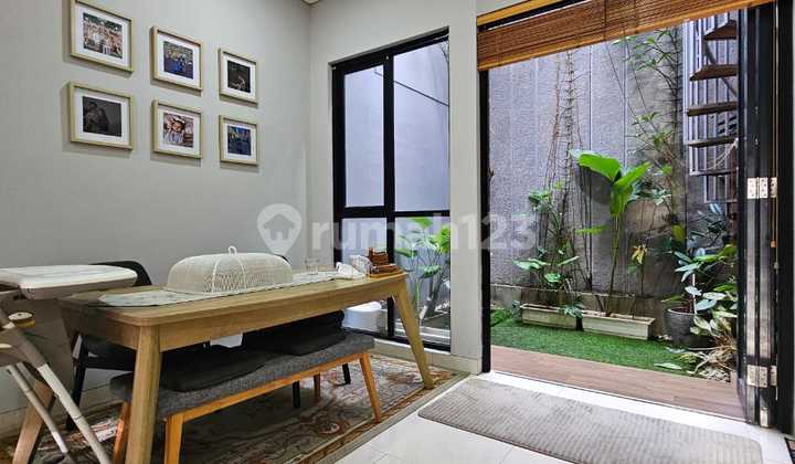 Rumah dengan interior Moderen Minimalis Scandinavian Style di Bintaro - PR 15657 