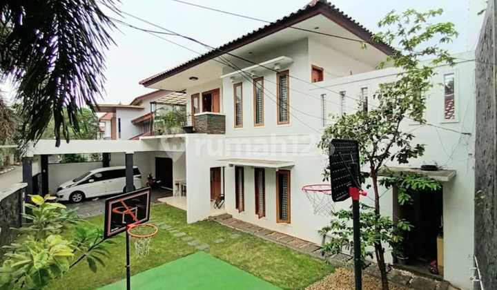 Rumah Mewah 2 Lantai Lokasi Strategis di  Bintaro - PR 15534  2