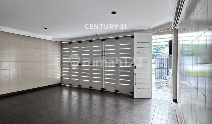 Rumah Cantik Siap Huni di Pondok Indah Ut 14154