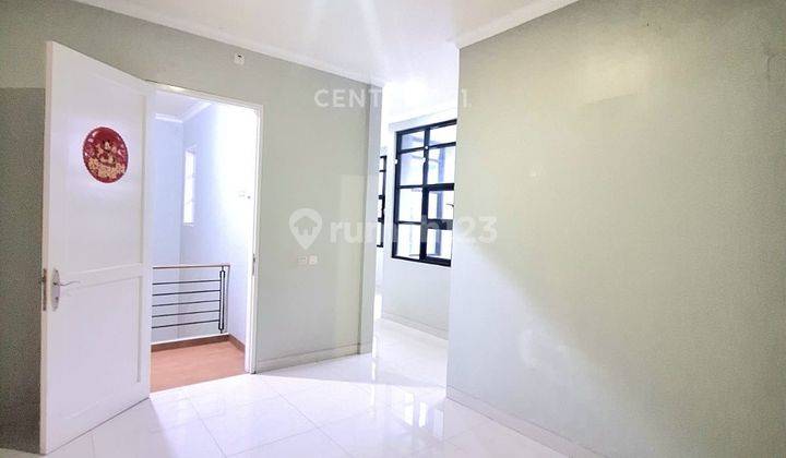 Dijual Rumah Hunian Cantik Siap Huni Di De Latinos Bsd 5132 Oc 2