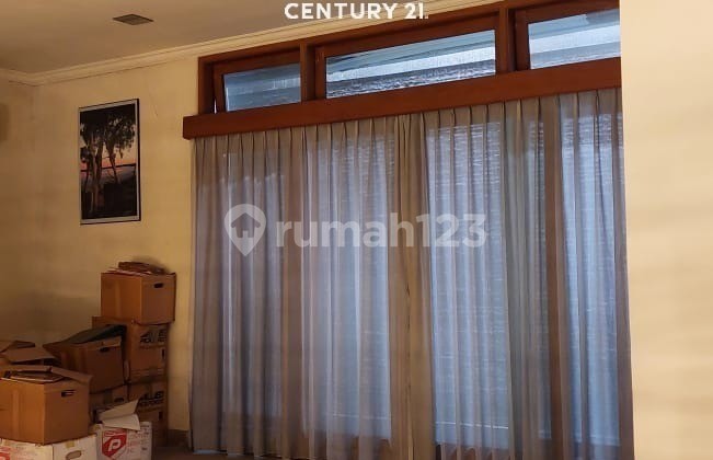 Dijual Rumah Perlu Renov Strategis di Pondok Indah Jaksel Fr14372 2