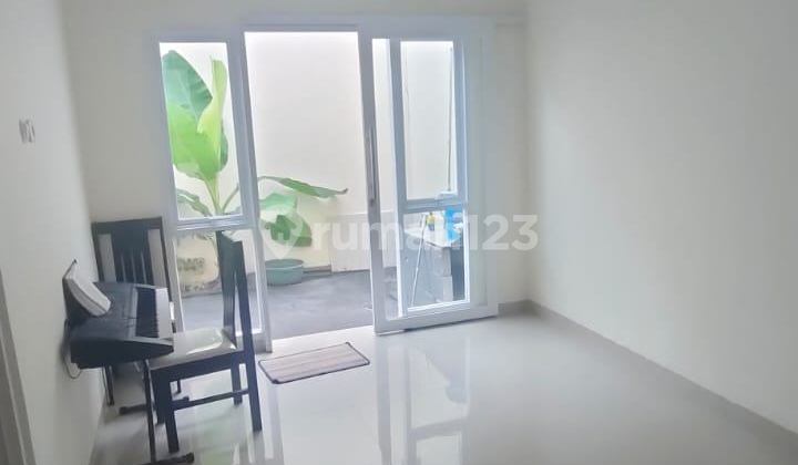 Hunian Cantik 2 Lantai Siap Huni Dekat Bintaro Rn12007 2