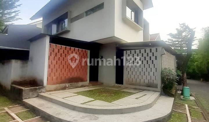 Rumah Cantik Hook Dekat Stasiun Jurang Mangu di Ciputat  - PR 11234 