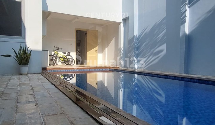 Rumah Mewah Tanah Luas Ada Swim Pool di Bintaro - Pr 16891 1