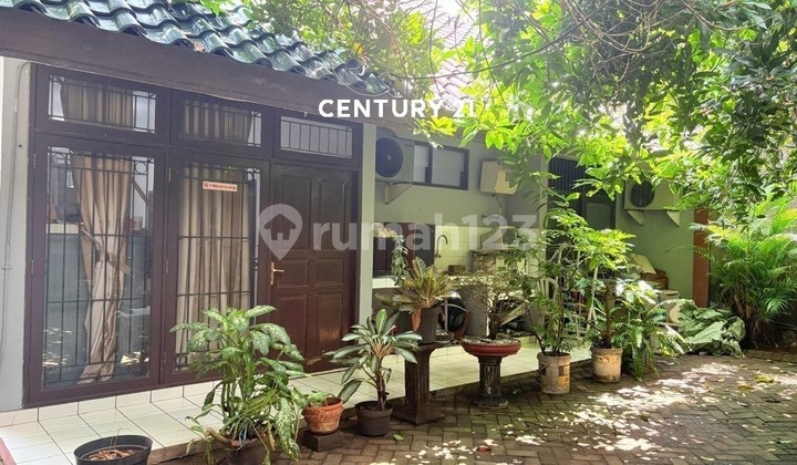 For Sale Land Plot with Office and Warehouse Building in BTC Area