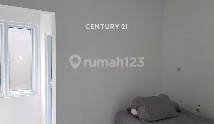 Rumah Cantik Siap Huni di Sektor 9 Bs 17654 2