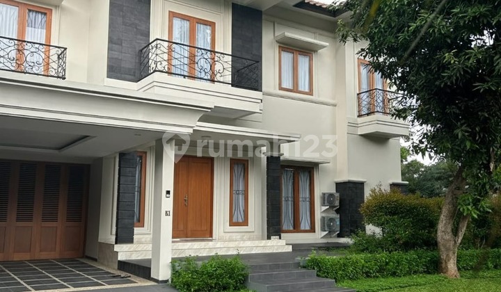 Rumah design Moderen Klasik di Senayan Bintaro - PR 16454 