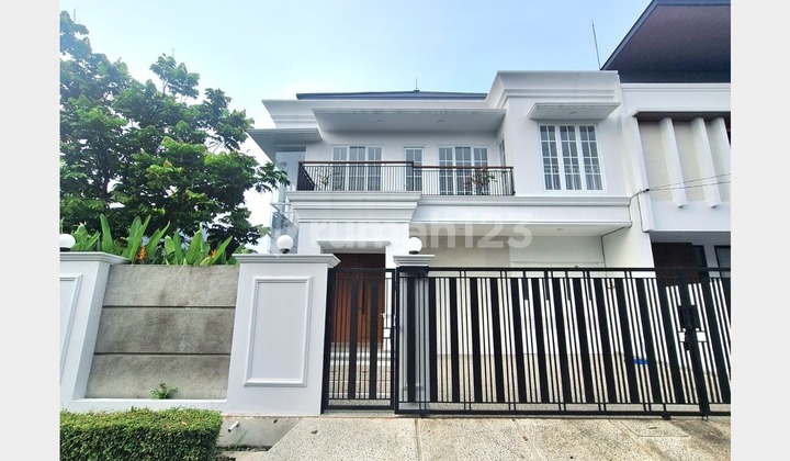 Rumah Brand New ada Swim Pool Dekat Pondok Indah Jaksel - PR 16030 