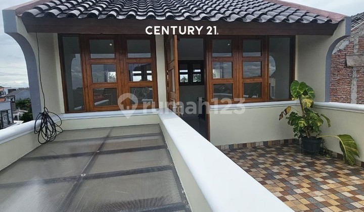 For Sale 3-Story House in Bintaro Indah Lot 16690 2