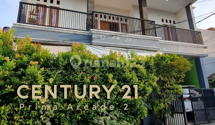 Brand New, Move-In Ready Residence in Pondok Aren Area 10509 Ry