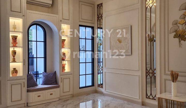 Brand New House American Classic - Pondok Indah