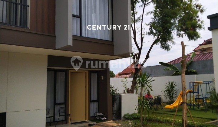 Rumah Private Cluster Dekat MRT Lebak Bulus Td 14459 2