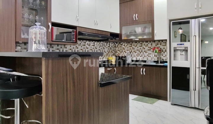 House in Kebagusan Dalam Cluster with Complete Facilities Nv 14538 2