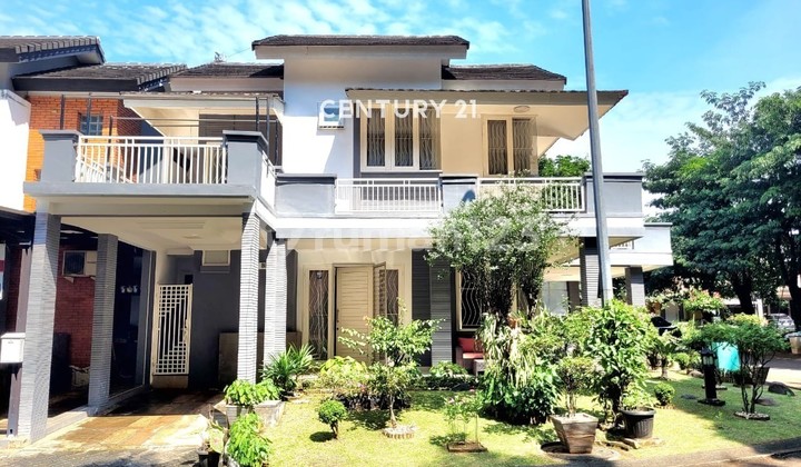 2-Story Hook House with 3 Bedrooms Semi-Furnished in BSD GB15438
